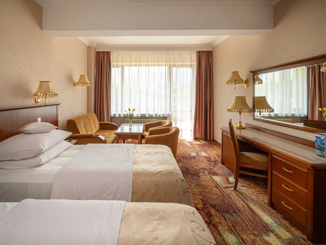 Ile kosztuje nocleg w hotelu Gołębiewski? Ceny i porównania pokoi