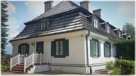 Zabytkowy dworek w Jarczewie: historia, architektura i atrakcje