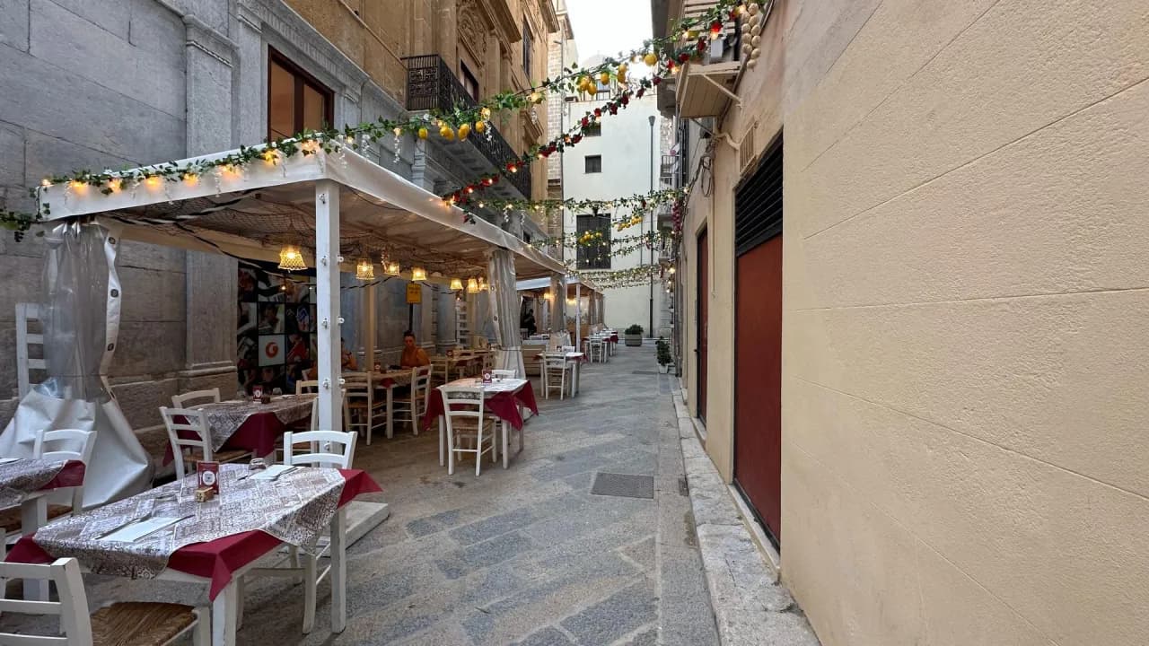 Trapani gdzie zjeść: najlepsze miejsca na pyszne jedzenie i owoce morza