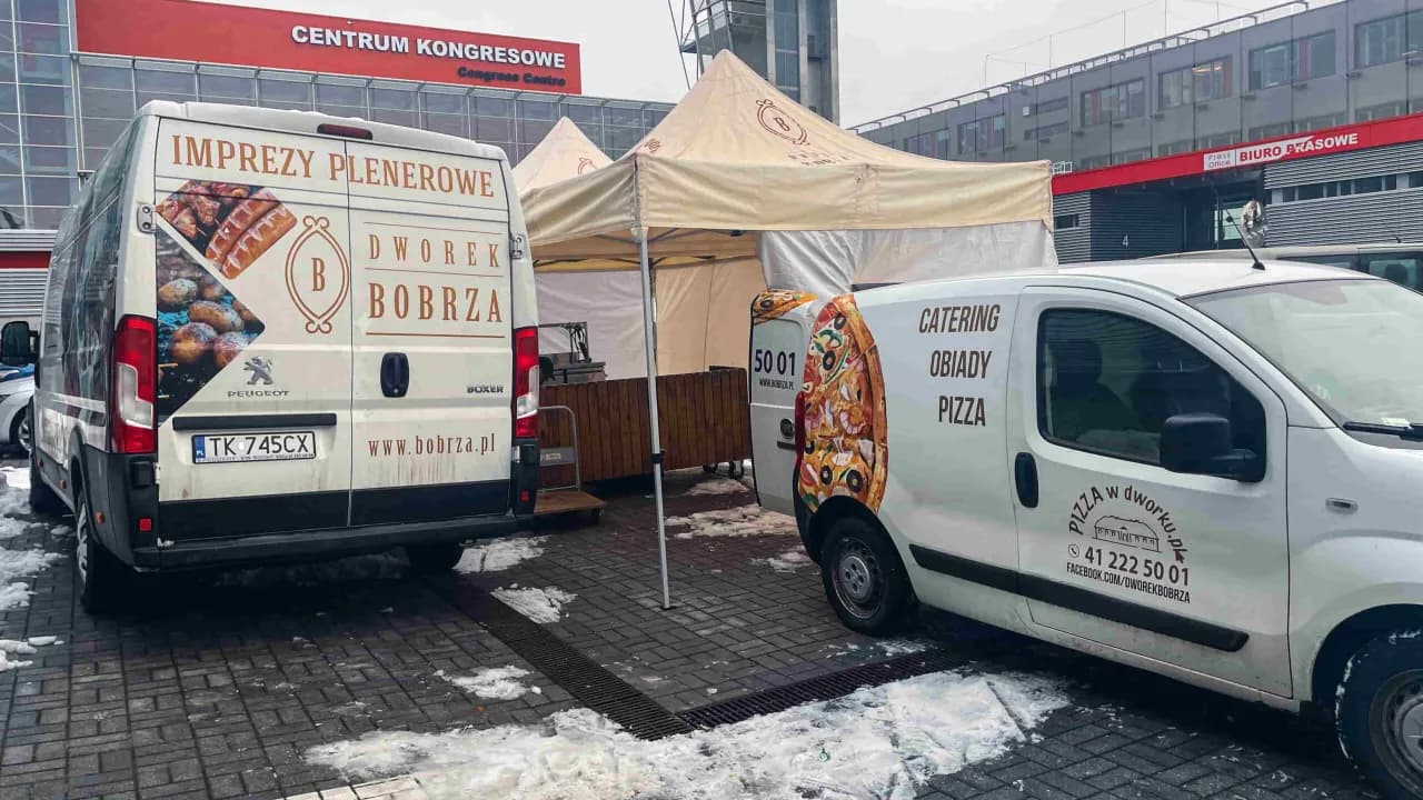 Menu Dworku Bobrza: Pyszne pizze i wyjątkowe dania dla każdego