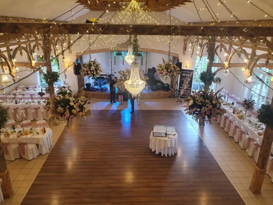 Zachwycające zdjęcia z wesel w dworku na Wodoktach w Otwocku