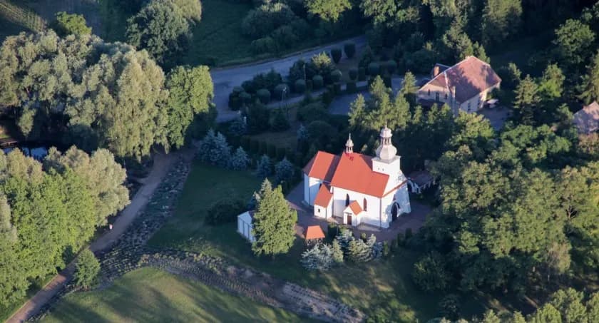 Najlepsze atrakcje w Chomiąży Szlacheckiej, które musisz zobaczyć