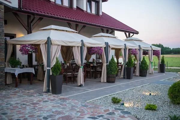 Gdzie zjeść w Siemiatyczach? Odkryj najlepsze restauracje i smaki