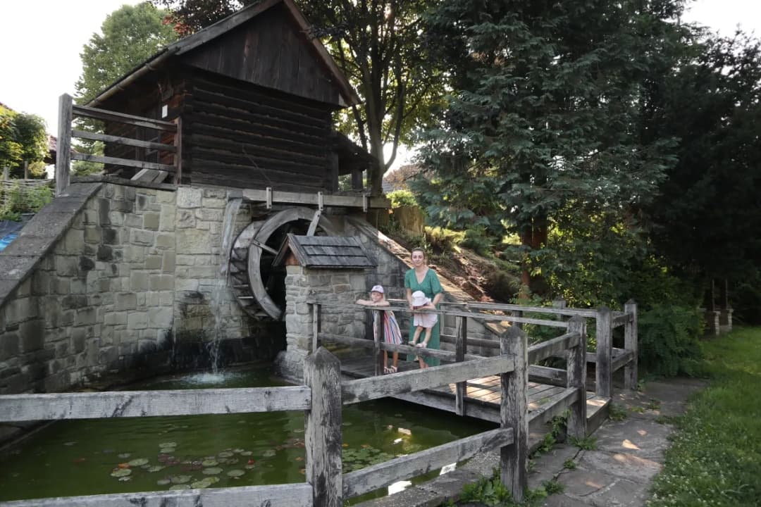 Laskowa Skansen – odkryj fascynującą historię i atrakcje regionu